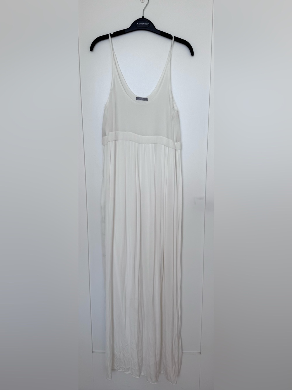 Zara Cream Sleeveless Pleated Maxi Dress